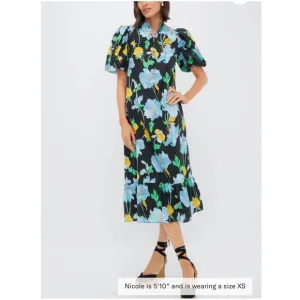 HYACINTH HOUSE Black &amp; Airy Blue Floral Mimi Midi Dress NEW