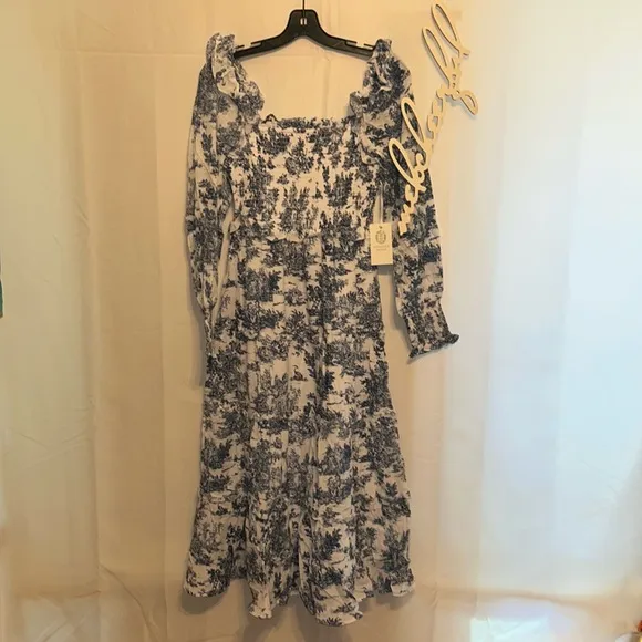 HYACINTH HOUSEBlue Toile Long Sleeve Georgina Midi Dress
