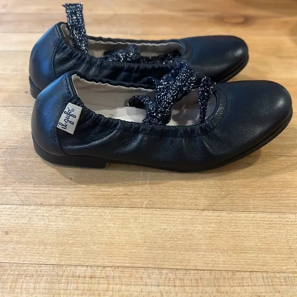 Il Gufo black ballet flats