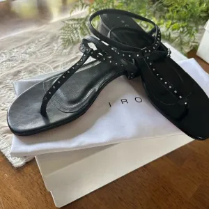 IRO Black studded flat sandals w/ dust bag. WP42LILAS20S Retail $449 FR Sz 39