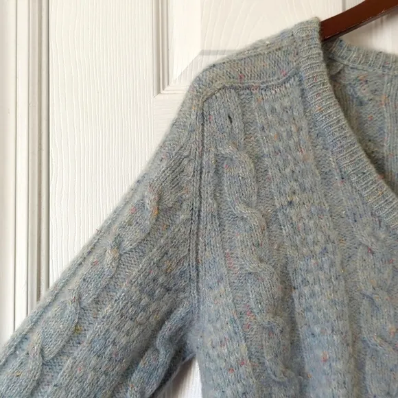 Izod 80's Vintage Speckle Wool Blend Chunky Cable Knit V-neck Aran Sweater Blue