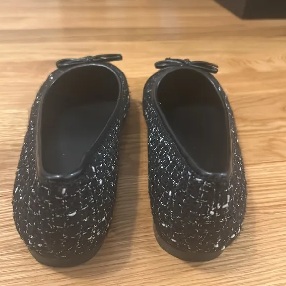 J. Crew Black and White Tweed Ballet Flats Size 6.5