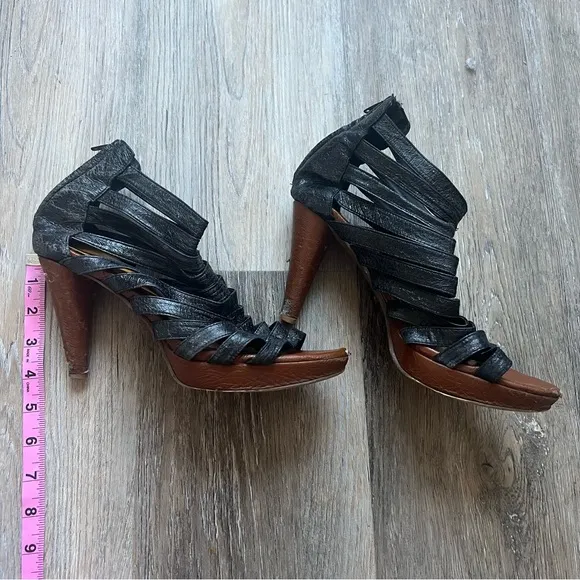 Jeffrey Campbell Marley sandals