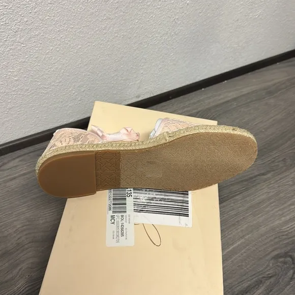 Jewel Badgley Mischka Devisha Lace Espadrille
