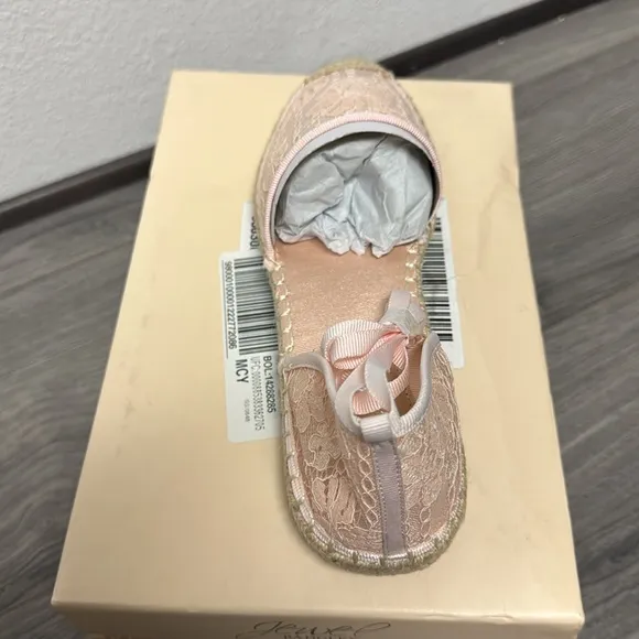 Jewel Badgley Mischka Devisha Lace Espadrille