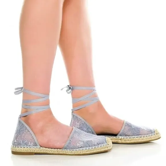 Jewel Badgley Mischka Devisha Lace Espadrille