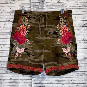 Johnny Was Burke Linen Shorts