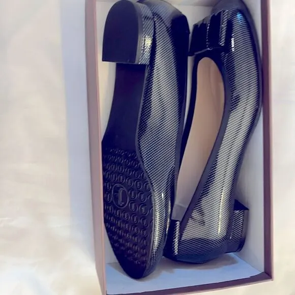 JON JOSEF BEAUTIFUL BALLET FLATS.   BOW FRONT.  NEW IN BOX