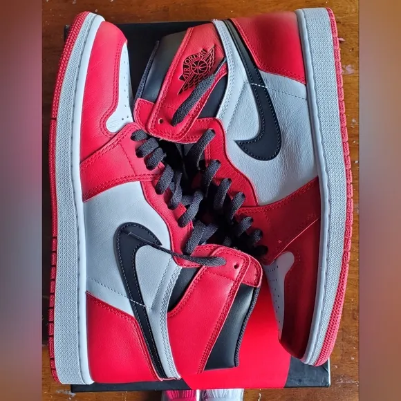 Jordan 1 Chicago Size 10.5