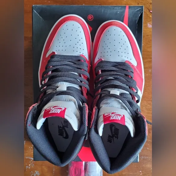 Jordan 1 Chicago Size 10.5