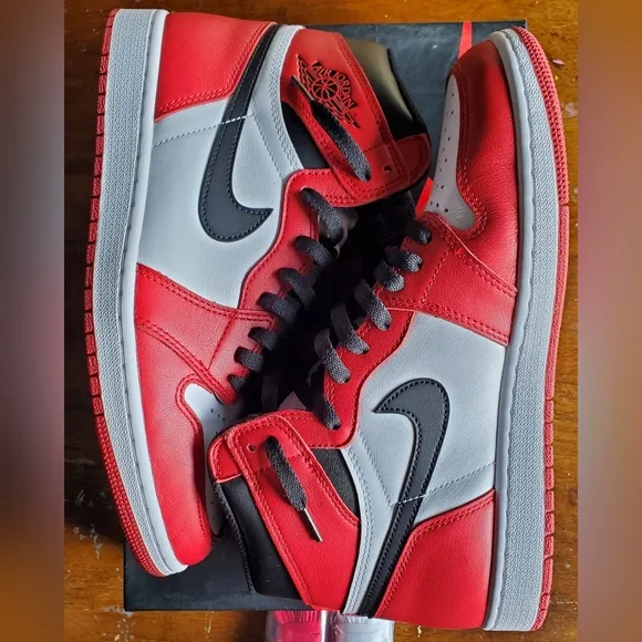 Jordan 1 Chicago Size 10.5