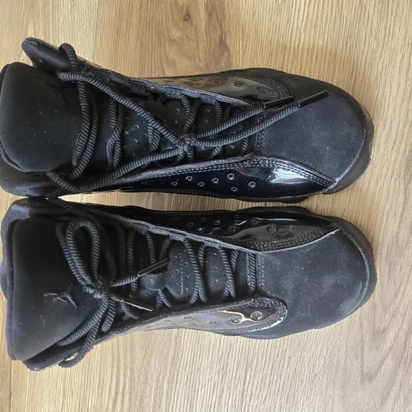 Jordan Black Sneakers with Chunky Midsole and Modern Aesthetic