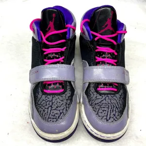 Jordan’s high top sneakers girl sz 5.5y