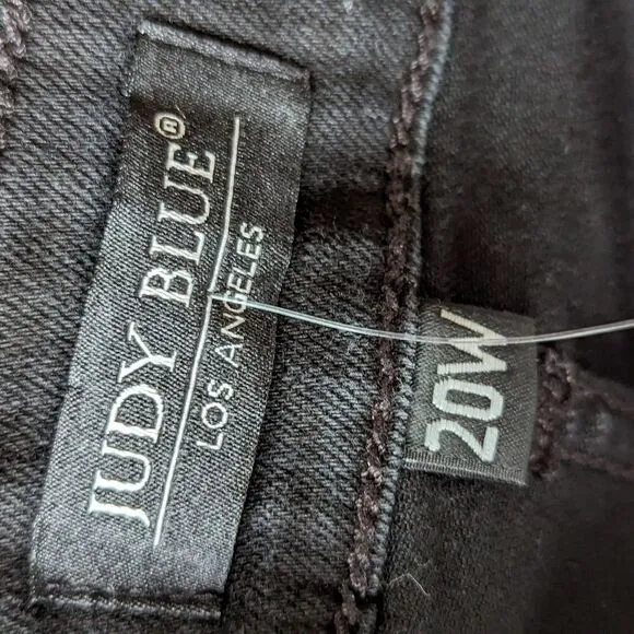 JUDY BLUE Plus Size Black High Waist Destroyed Boyfriend Jeans NWT