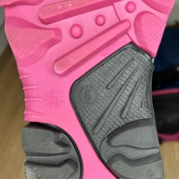 Kamik Rocket Girls 6 Snow Boots Black Blue Pink Waterproof Insulated Winter