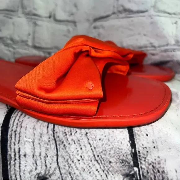 Kate Spade New York Bikini Bow Flat Neoprene Sandals Red Coral Size‎ 8.5 NWOB