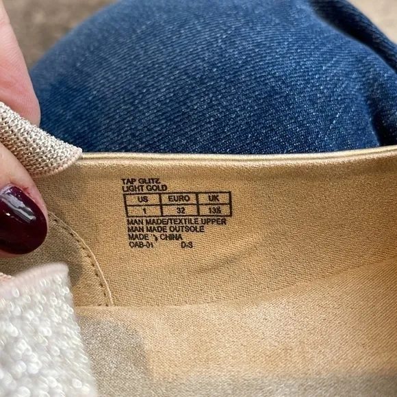 Kenneth Cole Reaction Gold Gurls Ballet Flats Size 1
