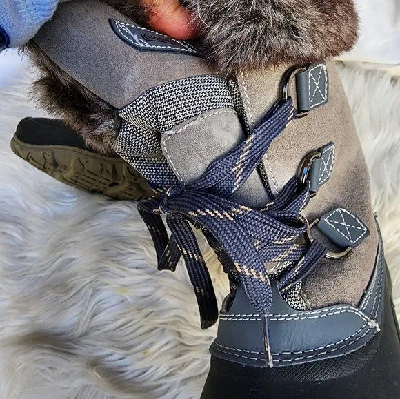Khombu lined faux fur‎ snow boots 10