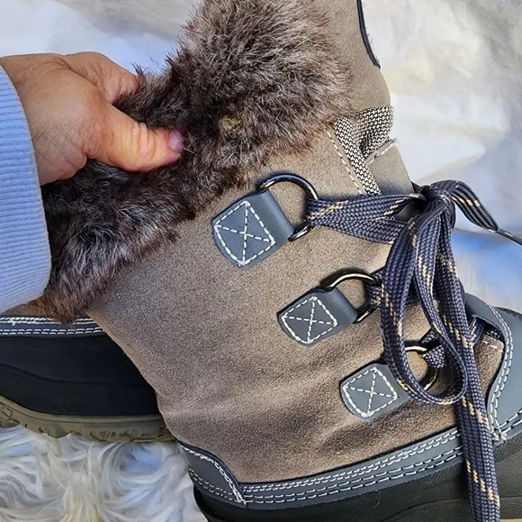 Khombu lined faux fur‎ snow boots 10