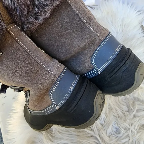 Khombu lined faux fur‎ snow boots 10