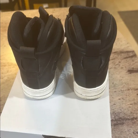 Kids Black High-Top Sneakers Nike Air Force 1 HIGHNESS