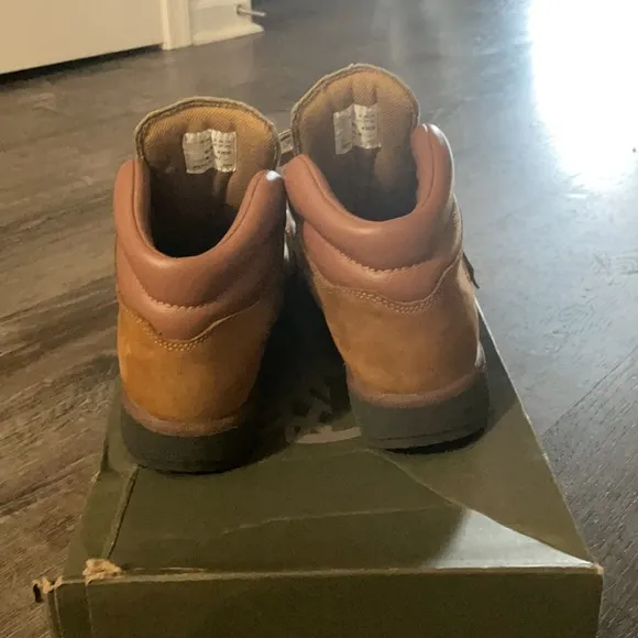 Kids Boots