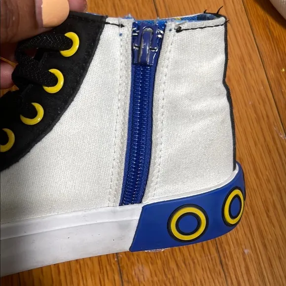 Kids Cartoon Character High-Top Sneakers