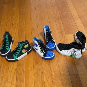 Kids Cartoon Character High-Top Sneakers