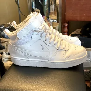Kids White Nike High-Top Sneakers Air Force 1