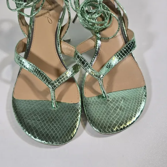 L Jewel Badgley Mischka Nolin Metallic Green Ankle Wrap Thong Sandals Heels Sz 6