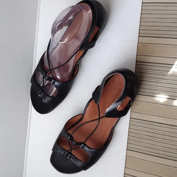 L'Amour des pieds, Black Strappy Sandals 8