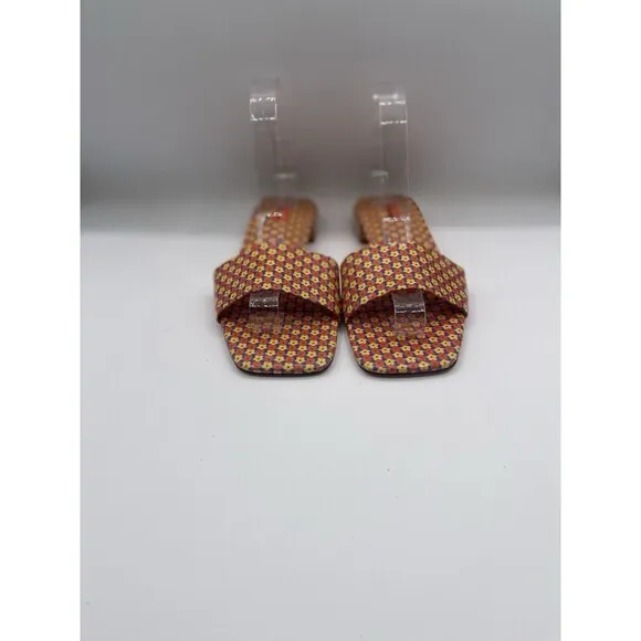 Larroude Sandals Women Orange Floral Athena Flat Shoes Vacay Preppy Size 9
