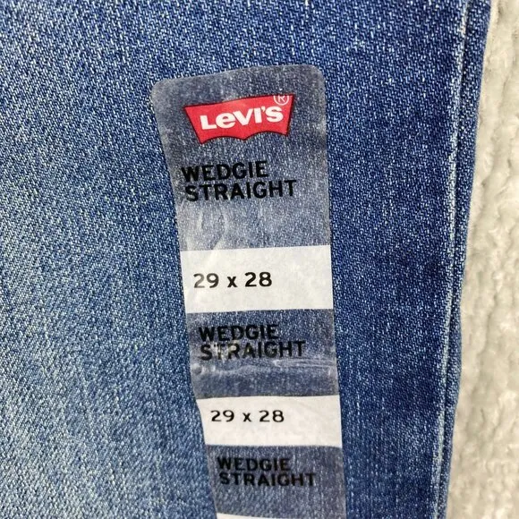 Levi’s Wedgie Straight Leg Womens Jeans – NWT – Size 29x28 – 90s Vibe