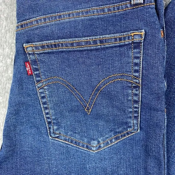 Levi’s Wedgie Straight Leg Womens Jeans – NWT – Size 29x28 – 90s Vibe