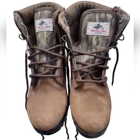 Little Boys Winchester Jr Camo Thinsalated Ultra Insulated Boots NWOT Size Y13