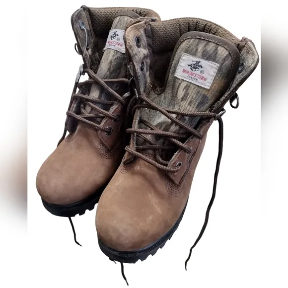 Little Boys Winchester Jr Camo Thinsalated Ultra Insulated Boots NWOT Size Y13