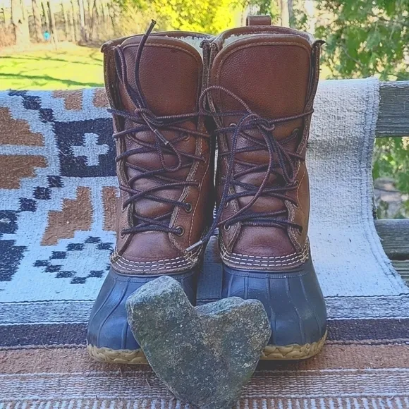 L.L. Bean Sheepskin Lined 8 Eyelet Brown Leather Bean Boots Size 7 N