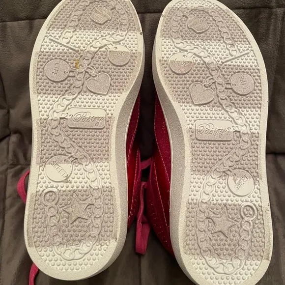 Love pastry girls high top sneakers