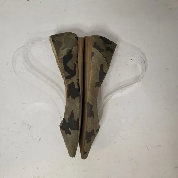 Lucky Brand Bylando Camo Print Pointed Toe Ballet Flats Size 7M