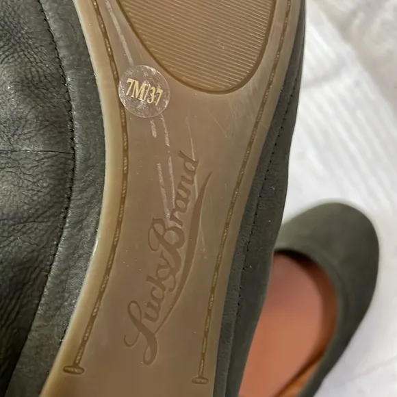 Lucky Brand green ballet flats