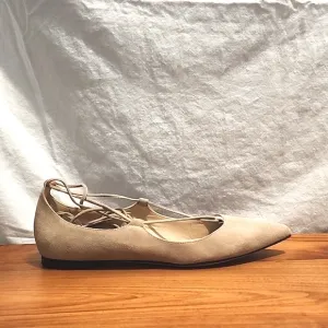 M. GEMI Light Beige / Tan Brezza Laced Pointed-toe Ballet Flats, size 39