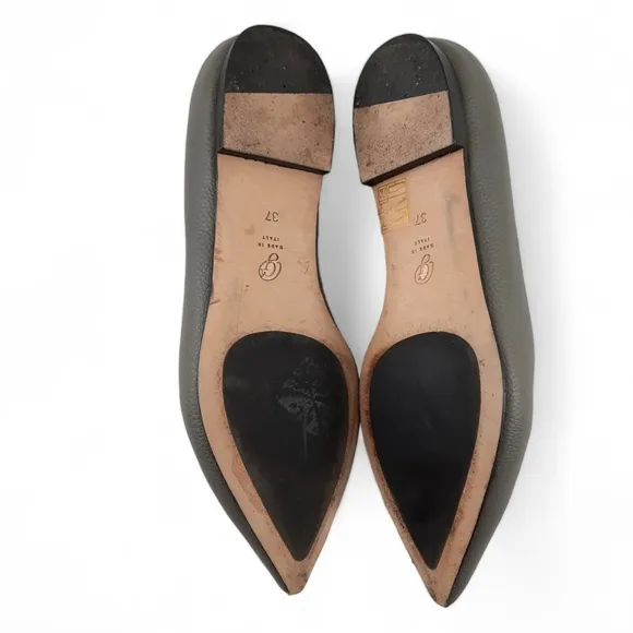 M. GEMI Sleek Pebble Leather Point Toe Gray Flats Slip On Loafers Italy 37EU, 7