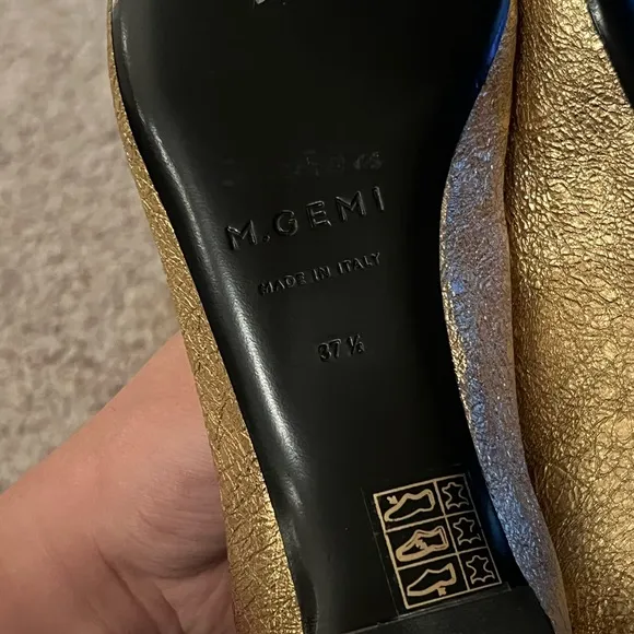 M. Gemi The Esatto Leather Pointed Toe Flats Gold Size 37.5