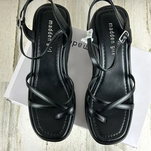 Madden Girl Volt womens size 10 Black faux leather buckle strappy sandals new
