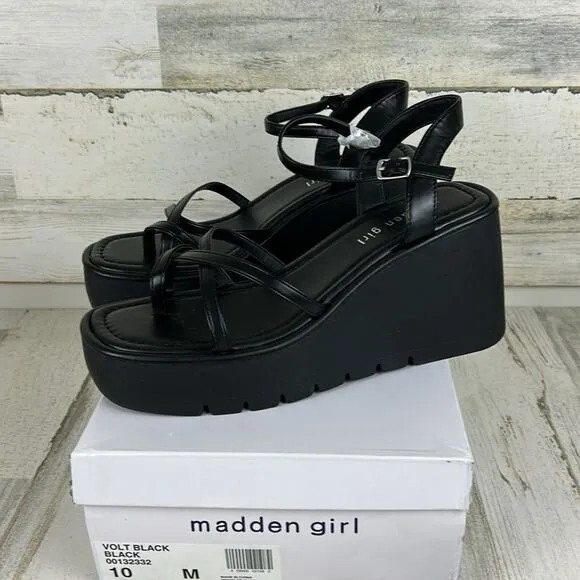 Madden Girl Volt womens size 10 Black faux leather buckle strappy sandals new