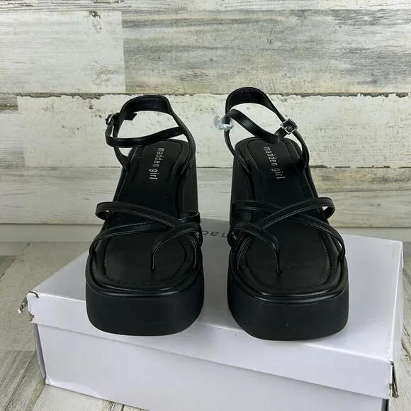 Madden Girl Volt womens size 10 Black faux leather buckle strappy sandals new
