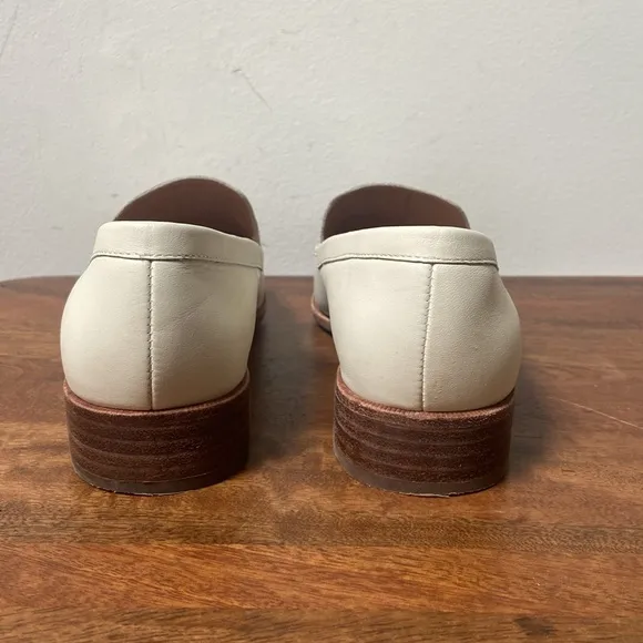 Madewell Cream Loafers Flats Elegant Pointed Toe
