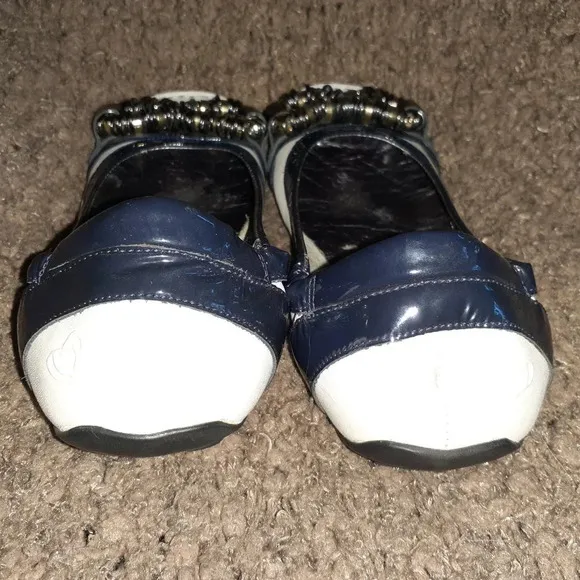 MAM’ZELLE-Infinity Ring Pattern-Black/White Leather Ballet Flats-Sz 36-Excellent