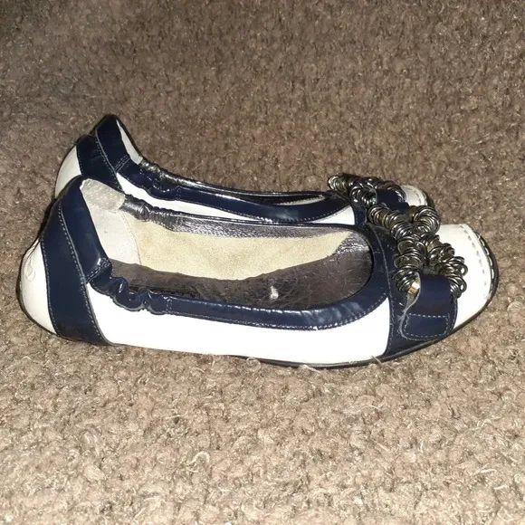 MAM’ZELLE-Infinity Ring Pattern-Black/White Leather Ballet Flats-Sz 36-Excellent