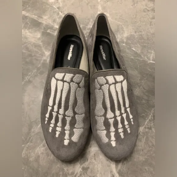 Mara &amp; Mine Gray Skeleton Loafers